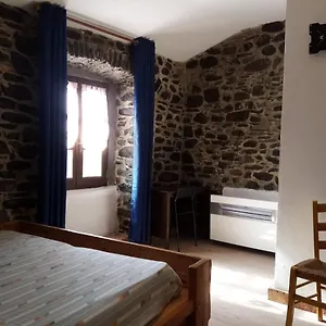 https://casa-del-vicolo-verde.it-tuscanyhotel.com